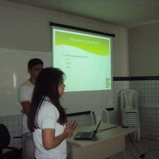 #40255 Alunos do Curso Técnico em Informática apresentam seus TCC’s