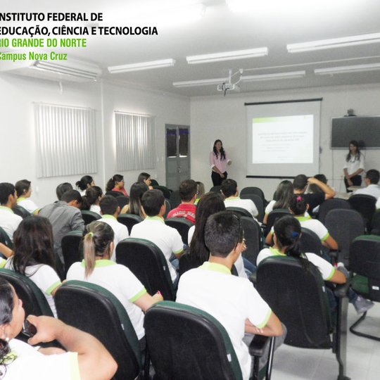#40303 Alunos do Curso de Administração apresentam TCC