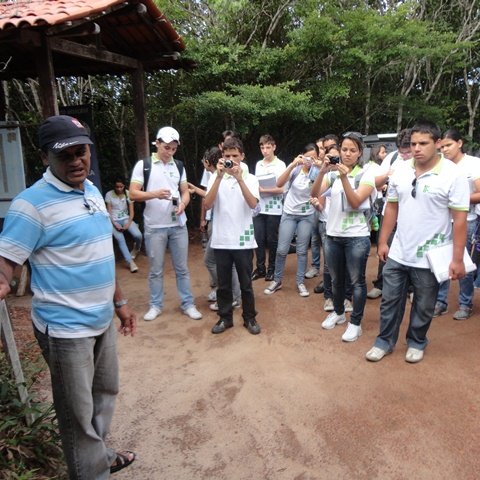 #40544 Professores promovem aula de campo com alunos do Técnico Integrado em Administração