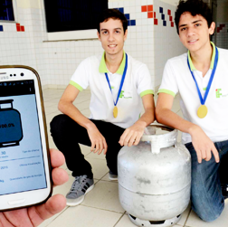 #41536 NovoJornal destaca participação de estudantes em congresso no Peru