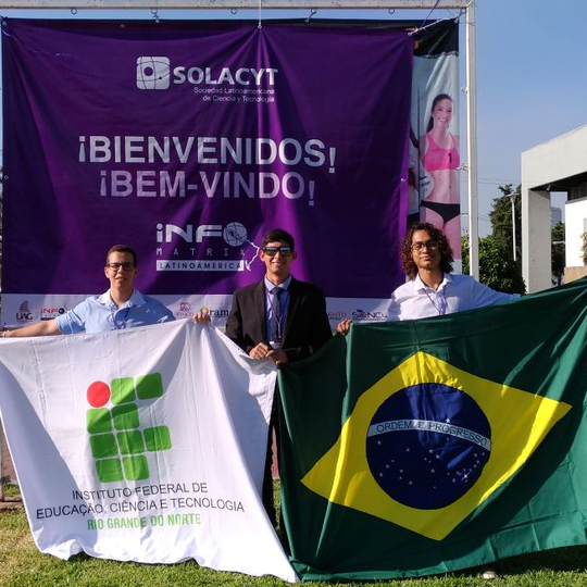 #41674 Alunos do Campus conquistam ouro em competição científica no México