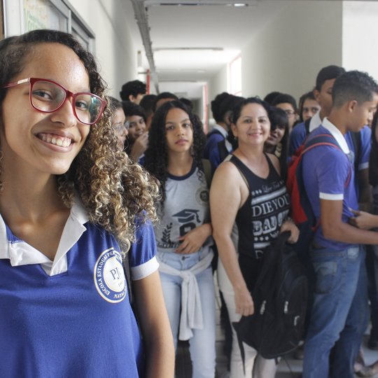 #41784 Jovens de escolas públicas visitam Semana de Ciência e Tecnologia