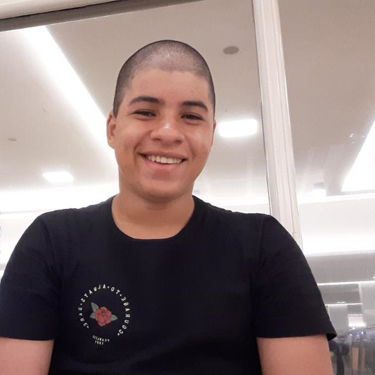 #42264 Em clima de festa, alunos do Campus comemoram aprovação no SiSU