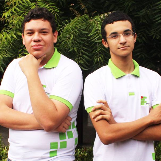 #42588 Alunos participam de congresso de computação no sul do país