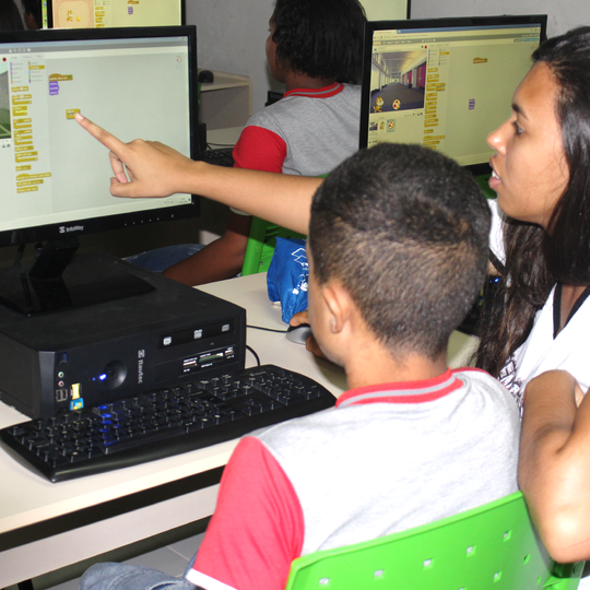 #42967 Estudantes encerram semestre com oficina de jogos educativos