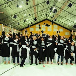 #43028 Cerimônias de formatura acontecem no mês de junho