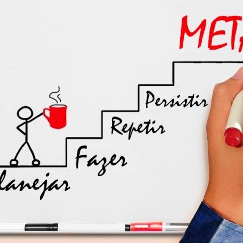 #4308 Coordenação do curso de Química promove palestra com ex-aluna do campus, doutoranda em Universidade na Itália