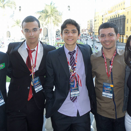 #43238 Alunos representam o RN em congresso internacional no Peru