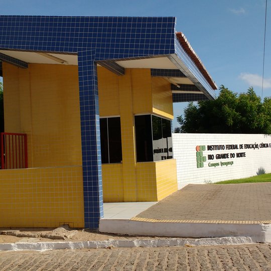#4326 Campus fecha nesta quinta e sexta (12 e 13) para serviço de dedetização