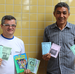 #43838 Cordelistas ministram palestra sobre cordel e xilogravura