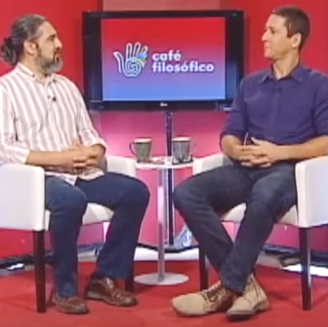 #43968 Professor é o entrevistado da semana do Programa Café Filosófico