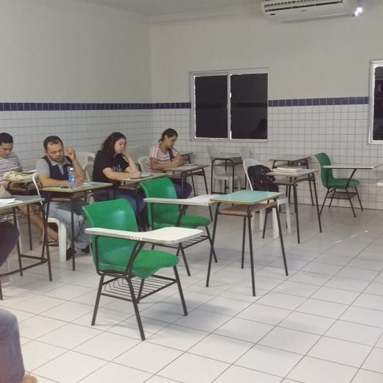 #44108 Atividade promove interdisciplinaridade entre Química e Língua Inglesa