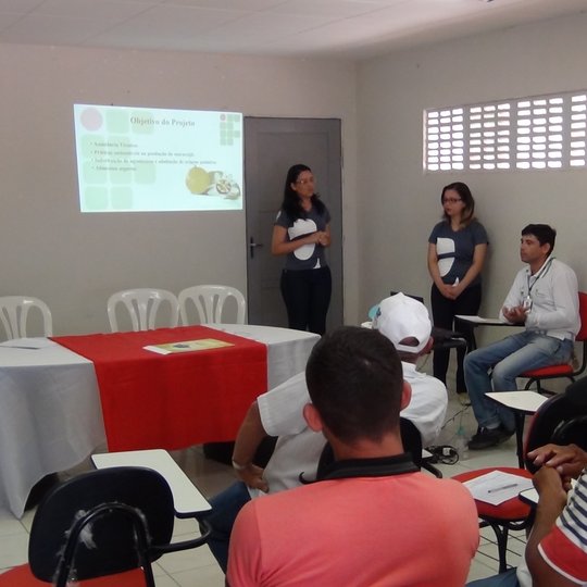 #44548 Projeto sensibiliza agricultores para capacitação