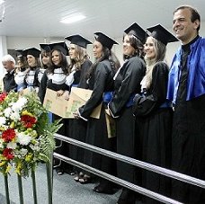 #44948 Realização de formatura da turma 2013.2 do Curso de Licenciatura em Química