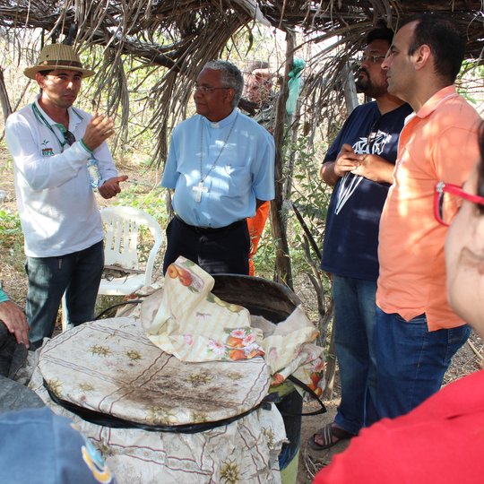 #44960 Experiência Exitosa do IFRN, Campus Currais Novos, é visitada pelo Bispo da Diocese de Caicó, Dom Antônio Carlos. 