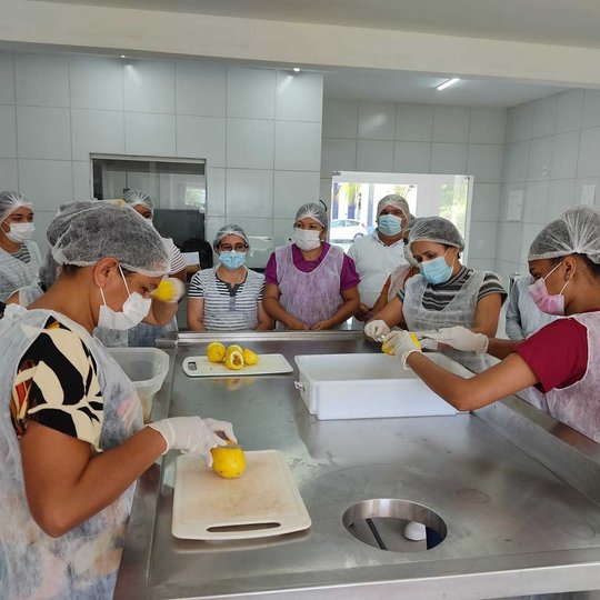 #45465 Projeto Integrador de Alimentos realiza capacitação prática com o Núcleo de Produtores Cooperados de Paraíso, Bodó.