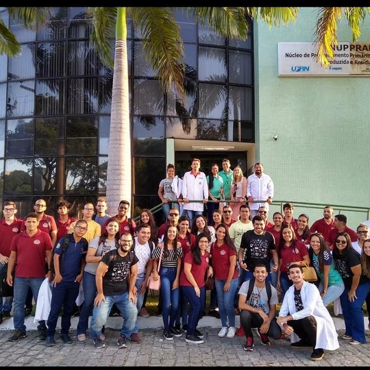 #45503 Alunos do Curso de Licenciatura em Química visitam laboratórios de pesquisa no Instituto de Química da UFRN