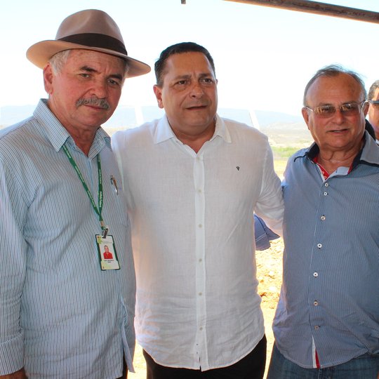 #45545 Diretor Geral acompanha vistoria das obras da adutora de engate rápido