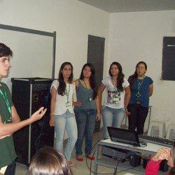 #45757 Alunos do Grupo de Astronomia apresentam sua primeira palestra em escola de Apodi