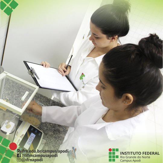 #45814 Ex aluna do Campus Apodi conclui sua monografia na graduação de Zootecnia a partir de projeto iniciado no Campus Apodi