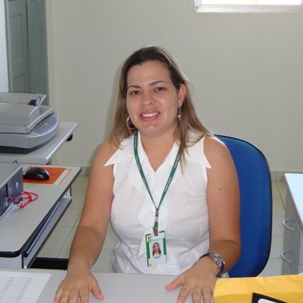 #46132 A servidora Luciana é redistribuída para o IFPI