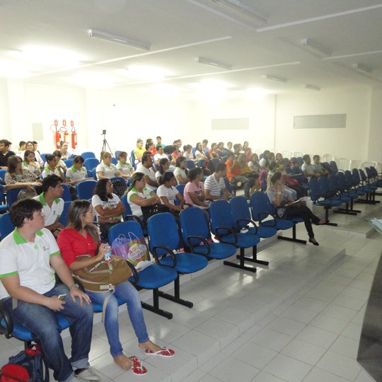 #46589 Assessor de Relações Internacionais do IFRN realiza palestras no Campus Apodi