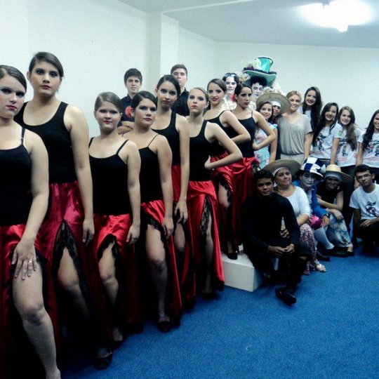 #47391 Apresentação cultural marca o encerramento da primeira turma do curso de espanhol