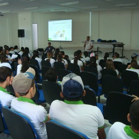 #47436 Aula interdisciplinar de Arte e Filosofia