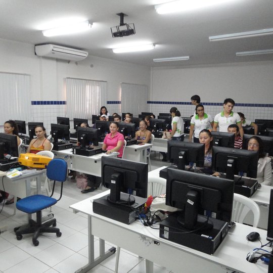 #47616 Aula inaugural do Projeto de Extensão "Informática Fácil"