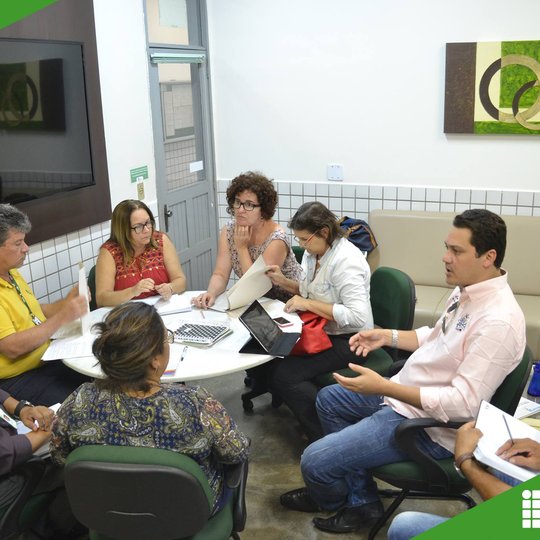 #47888 Direção-Geral se reúne com Pró-Reitoria de Extensão para discutir etapas do projeto Economia Solidária