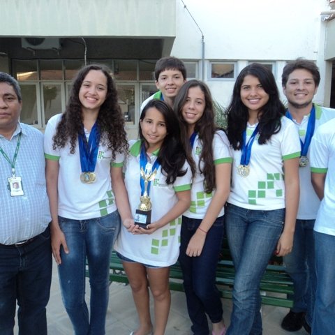 #48009 Alunos do Campus Mossoró se destacam em competição de natação da Ufersa