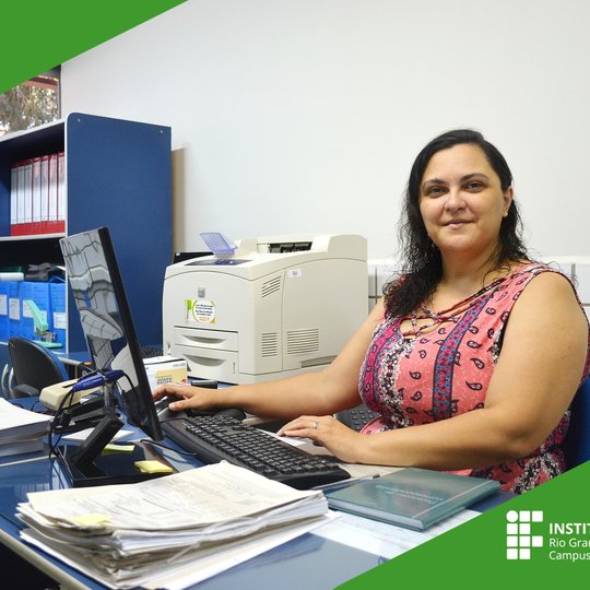 #48268 Campus parabeniza os servidores pelo dia do Servidor Público