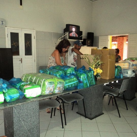 #48606 Câmpus Mossoró faz doação ao abrigo de idosos Amantino Câmara