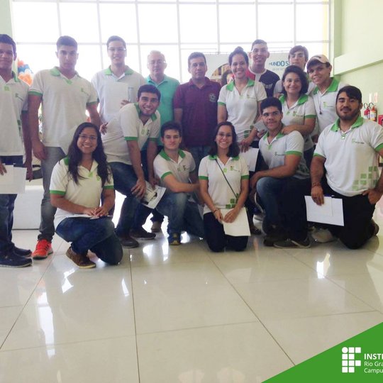 #48628 Estudantes de Mecânica realizam visita técnica