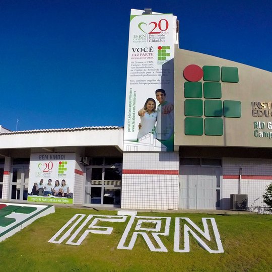 #48744 Campus parabeniza os aprovados nas diversas Universidades do país