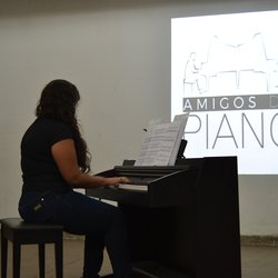 #48958 Amigos do Piano se apresentam no auditório do Campus Mossoró