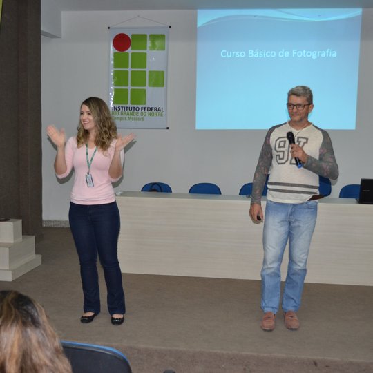 #49122 Ricardo Lopes ministra palestra sobre fotografia no Campus