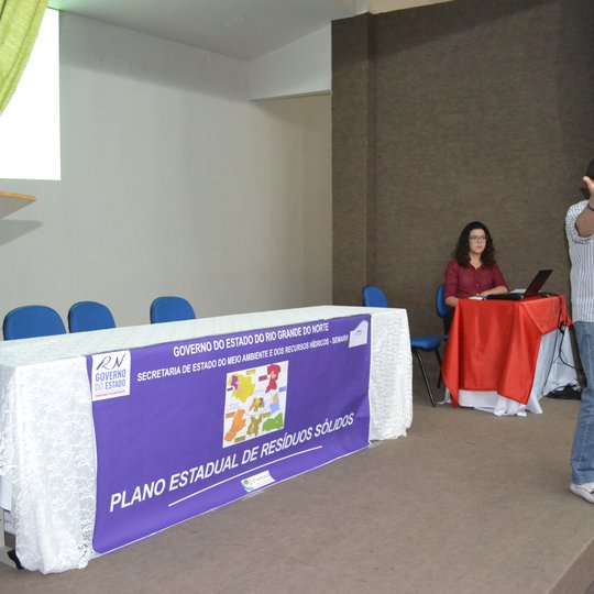 #49396 Oficina de elaboração do Plano Estadual de Resíduos Sólidos do RN acontece em Mossoró