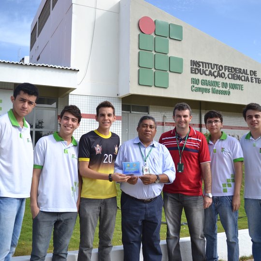 #49666 Ordem DeMolay homenageia Campus pela qualidade do ensino prestado