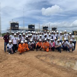 #49719 Alunos do curso de Mecânica realizam visita técnica às instalações da empresa Sonangol