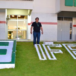 #50043 Na Campanha em comemoração aos 20 anos, Campus recebe visita de Luiz Antônio 