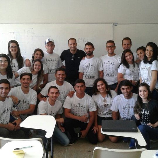 #50519 Alunos de Petróleo e Gás do Campus Mossoró participam de visita técnica