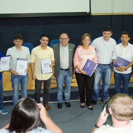#50664 Campus Mossoró entrega propostas de políticas públicas aos candidatos a prefeito de Mossoró