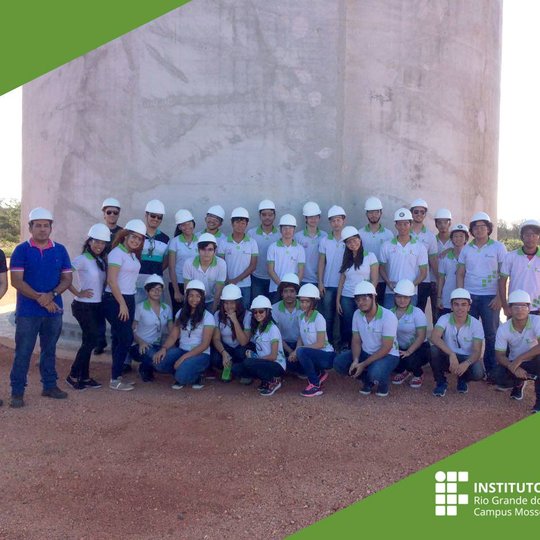 #50691 Alunos do Campus Mossoró participam de aula de campo em Areia Branca/RN