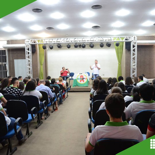 #50877 Setor médico promove roda de conversa sobre HIV/AIDS