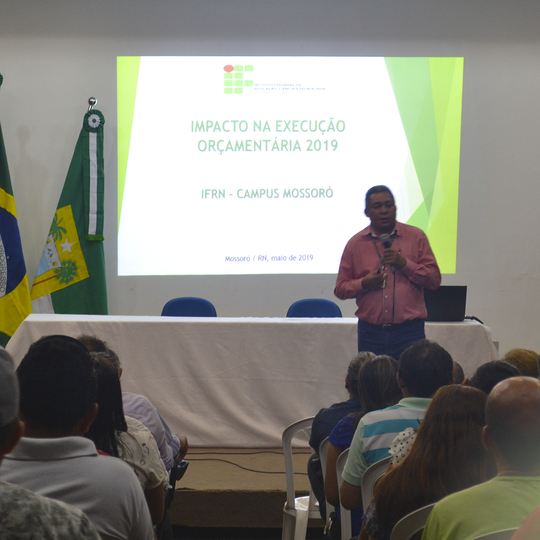 #51123 Impactos dos bloqueios orçamentários no Campus Mossoró são apresentados aos pais dos alunos