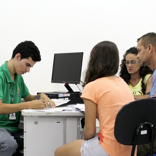 #51614 Aprovados no Exame de Seleção 2015 já estão efetuando matrícula no Campus Pau dos Ferros