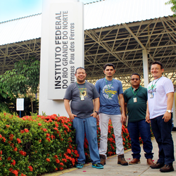 #51816 Técnicos do IFAM e do IFRN visitam o Campus Pau dos Ferros para conhecer atividades de Apicultura