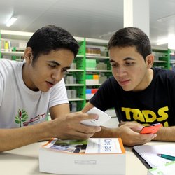 #52649 Prefeitura de Rodolfo Fernandes adota aplicativo desenvolvido por alunos do Campus 