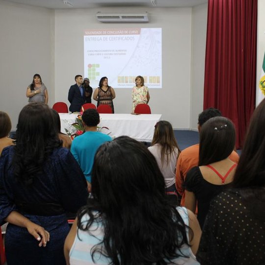 #52957 Concluintes recebem certificação pelo Programa Mulheres Mil